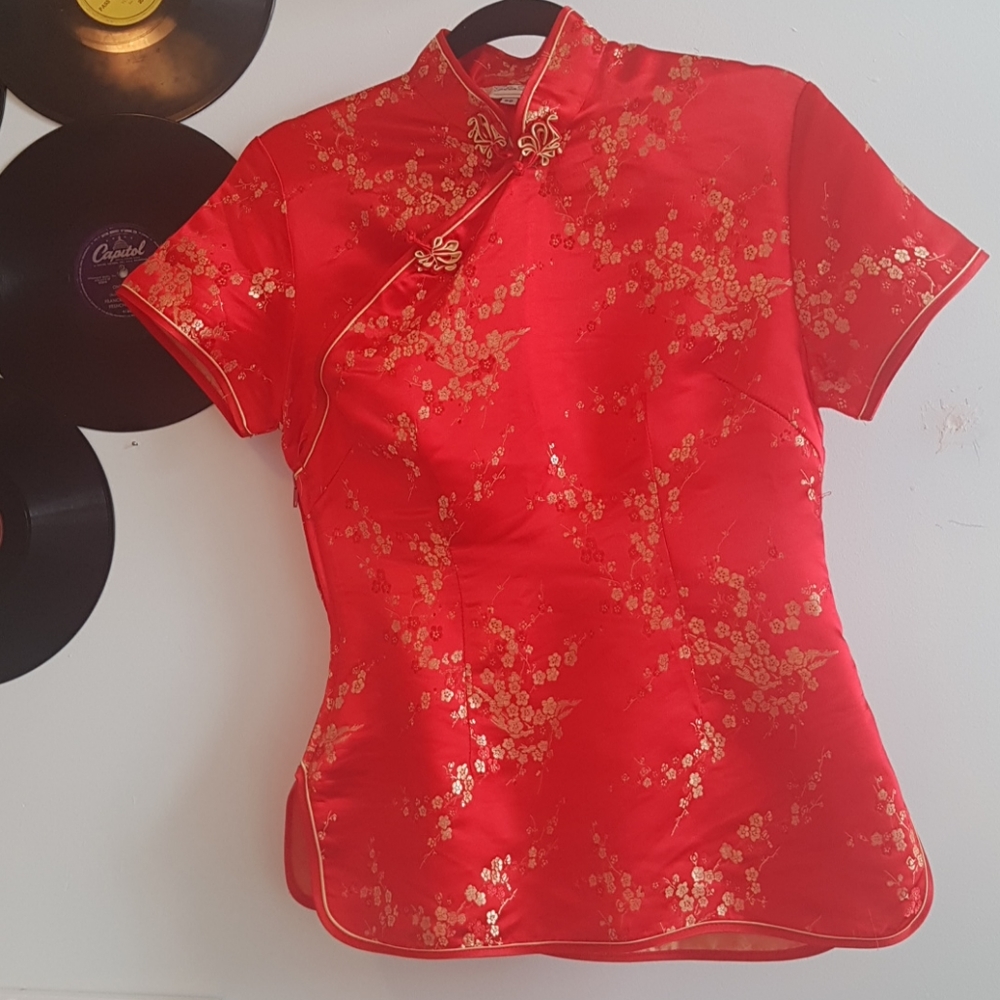 Asian top